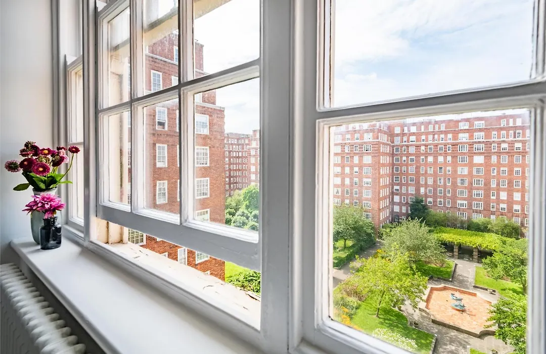 Dolphin House Serviced Apartments-1